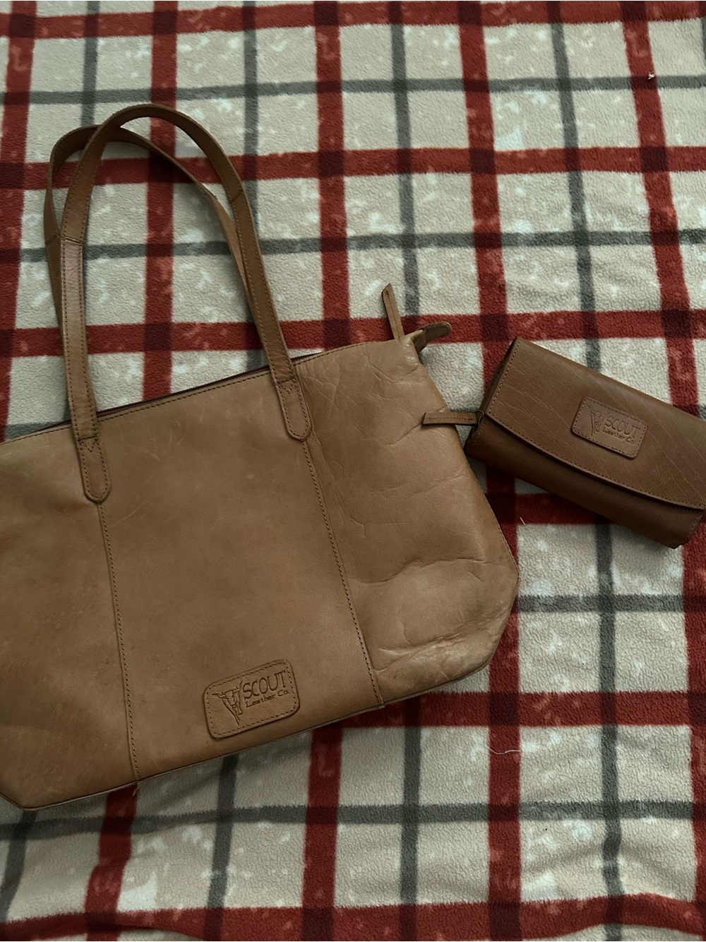 SCOUT leather CoTan Leather Tote & Wallet Set